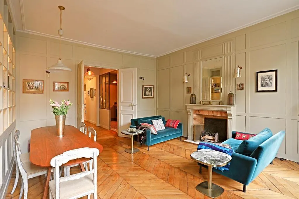 Apartament Beautiful Jardin Luxemboug Rue Ferou
