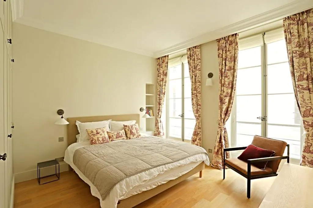 Apartament Beautiful Jardin Luxemboug Rue Ferou